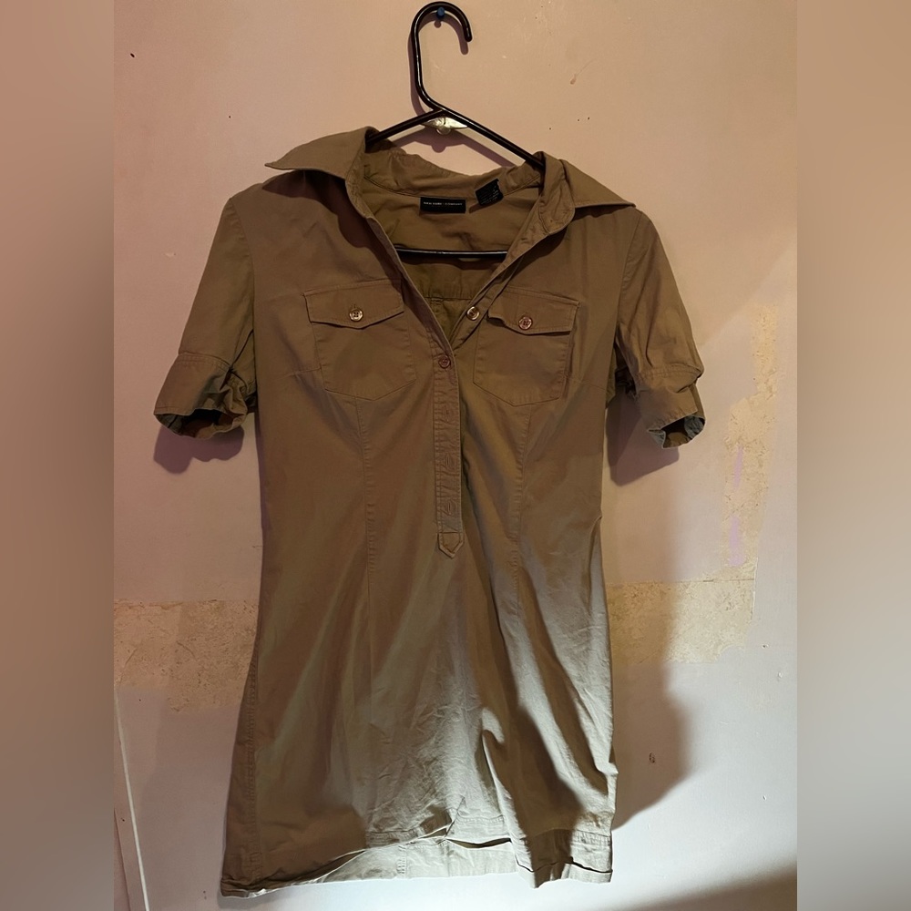 Short tan dress